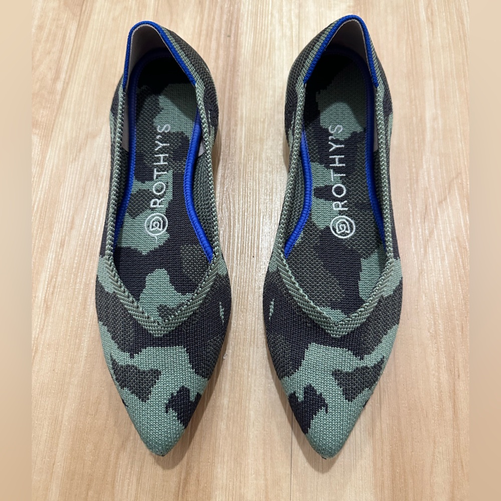 Rothy’s The Point in Camo Green